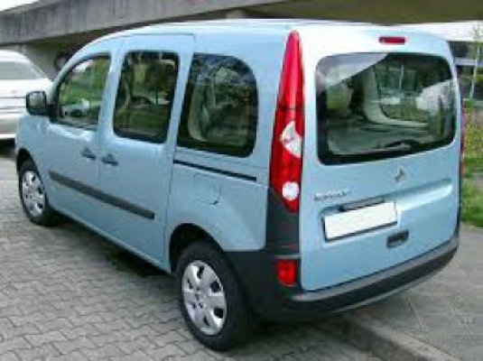 Renault Kangoo furat din Italia, descoperit în Constanţa
